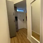 Andrews Cosy Apartment Prague